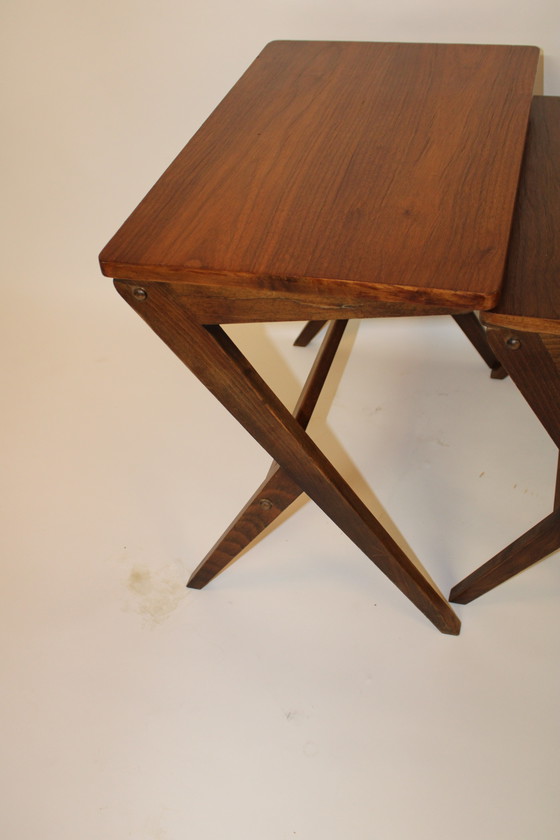 Image 1 of Vintage bijzettafeltjes ‘nesting tables’ mid century 