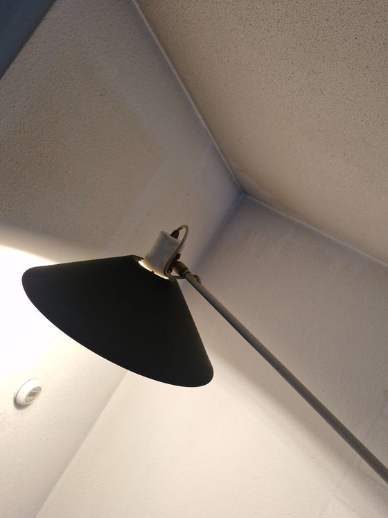 Lámpara de techo Anvia con contrapeso, diseño de mediados de siglo – Plafones, Metal (photo 8 of 8)