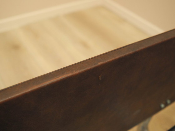 Image 1 of Lit de chambre, design italien, années 1980, fabrication : Italie