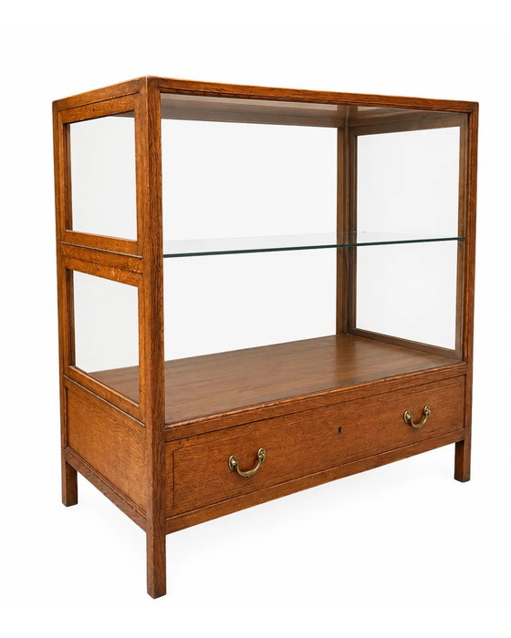 Counter (50 x 100 x 100 cm) – Desk (photo 2 of 2)