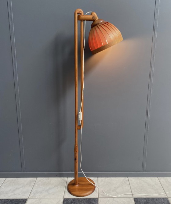 Image 1 of Hans agne Jakobsson houten vloerlamp jaren 60