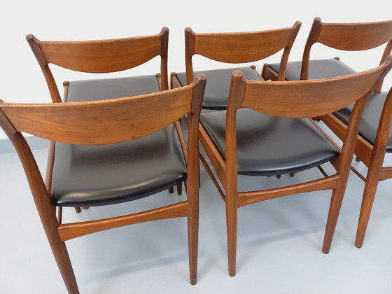 Image 1 of Set of 6 vintage Danish Scandinavian chairs by Aerthoj Jensen & Molholm in teak and skai from the 1960s