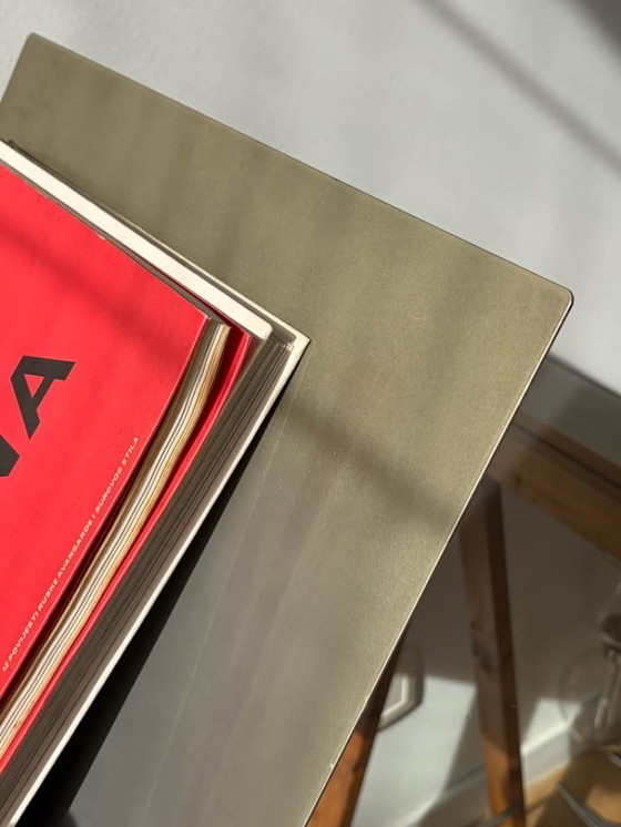 Image 1 of metalen (chroom/inox) tijdschriftenrek (houder) met houten bolvoeten