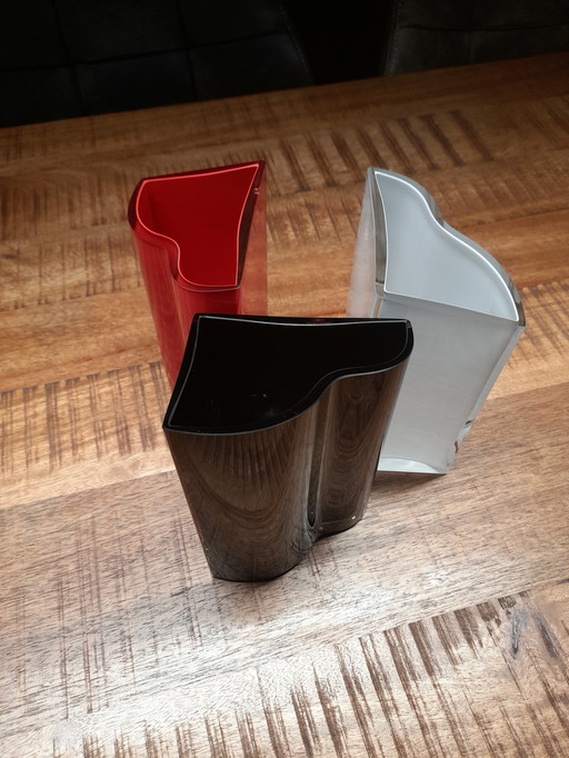 Set of 3 Nuutavarni/Ittalla Donetti vases