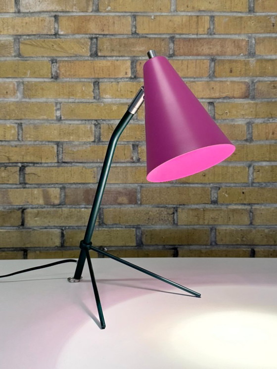 ANVIA 1801 Die kleine Marionette – Niederländische Designwoche 2023 – 1 von 1 – Tischlampen, Metal (photo 3 of 12)