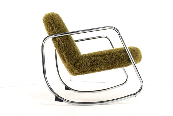 Image 1 of Poltrona a dondolo vintage imbottita