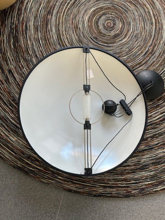 Image 1 of Luceplan Trama