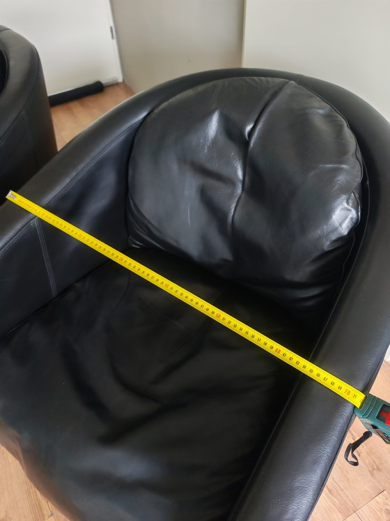 Image 1 of 2 sillones giratorios de piel Natuzzi