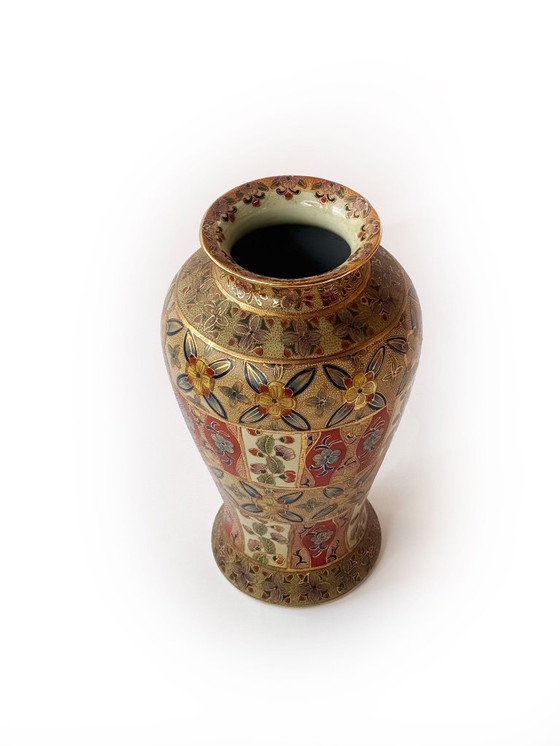 Image 1 of Vaso in ceramica giapponese in stile Satsuma