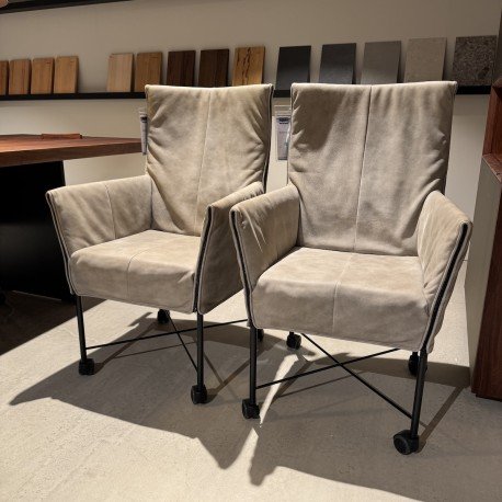 Montis Chaplin (set van 2) – eetkamerstoelen (photo 2 of 2)