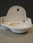 Antique English basin Hughes Longport (ca. 1910)