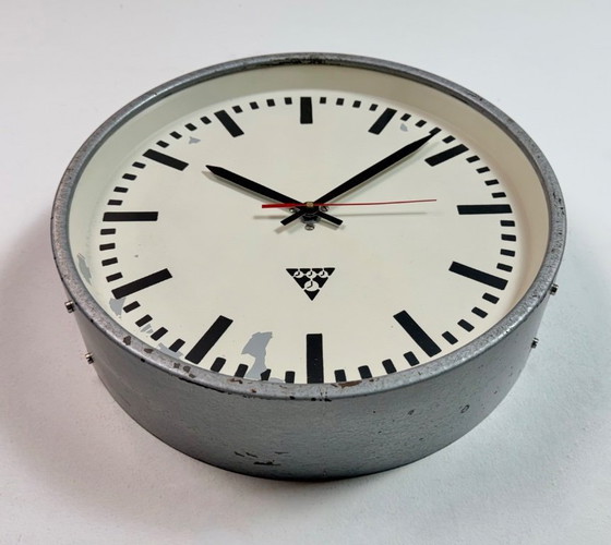 Image 1 of Industrial Grey Factory Wall Clock from Pragotron, 1960s