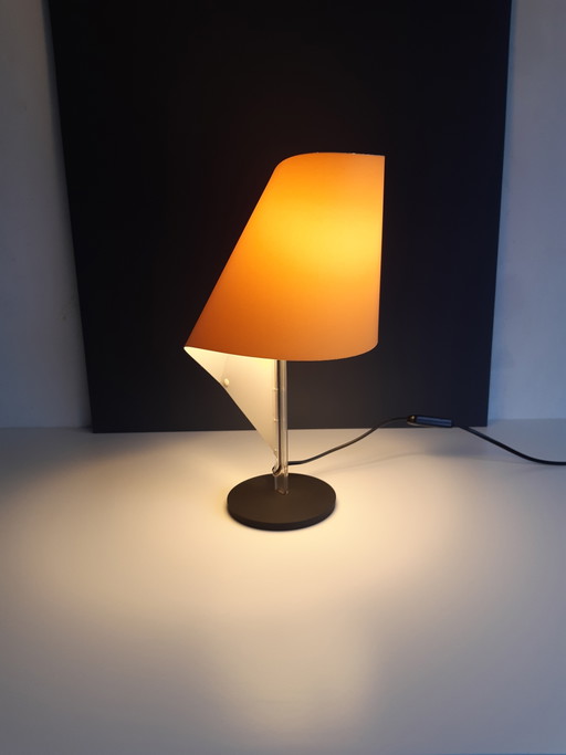 Lámpara de mesa Nautilus naranja y amarilla de Italiana Luce