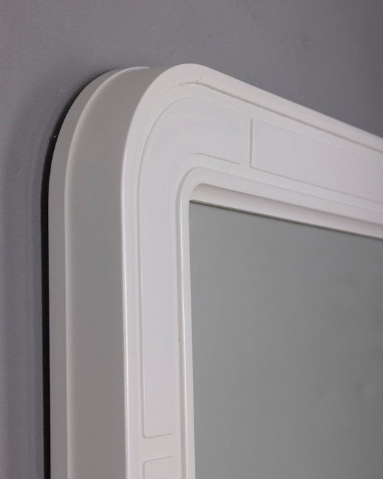 Image 1 of VINTAGE 1970S WALL MIRROR IN WHITE PLASTIC BY CARRARA MATTA DESIGN