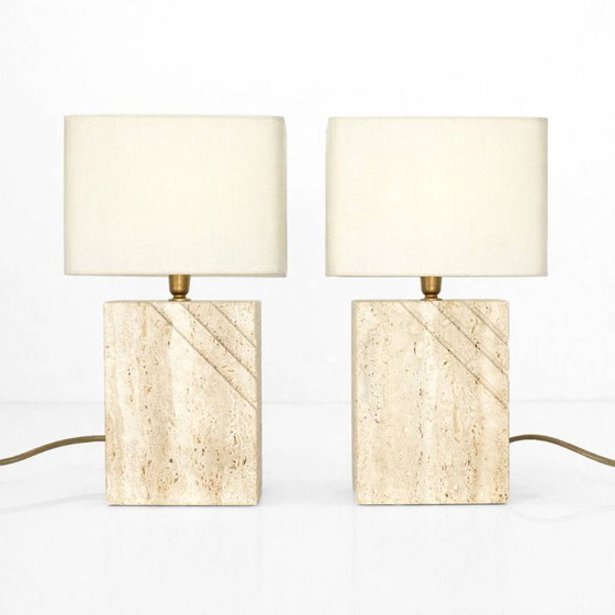 Image 1 of Pair of solid travertine table lamps with incised decoration, French production, circa 1970–1980