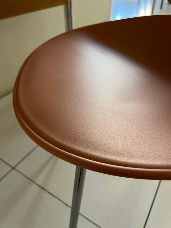 Image 1 of Hermosa silla Hanah