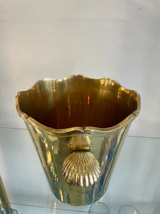 Image 1 of Refroidisseur à champagne/à vin en laiton avec poignées en forme de coquillage