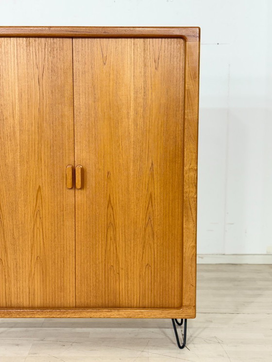 Image 1 of Drylund teakhouten kast / Linnenkast met lamellendeur / Vintage dressoir