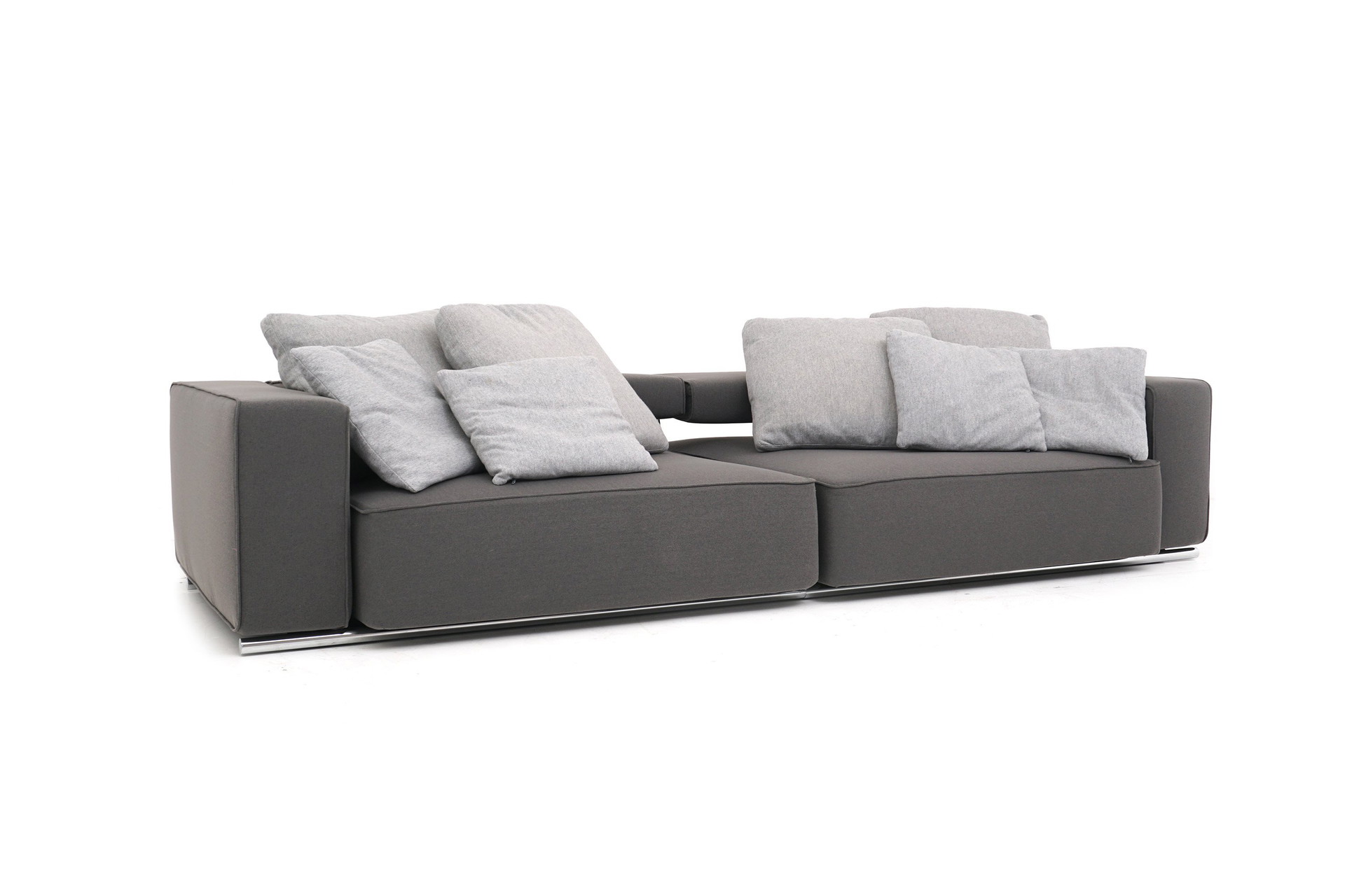 B &B ITALIA  ANDYのシリーズ　オットマン original.jpg?width=1280
