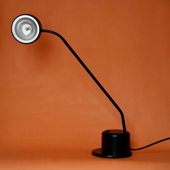 Image 1 of Minimalistische matzwarte bureaulamp – industrieel design uit het midden van de vorige eeuw