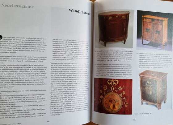 Image 1 of Mobiliario holandés desde el barroco hasta el Biedermeier