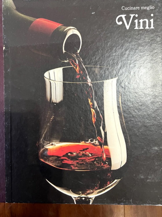 Image 1 of Lotto di 24 volumi di Cucinare meglio di Ermanno Conti, edizione tradotta, pubblicato da Arnoldo Mondadori nel 1983, in italiano