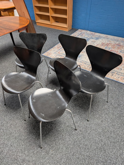 5 sillas mariposa vintage, de Arne Jacobsen para Fritz Hansen, década de 1970.
