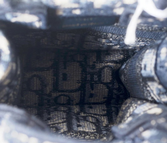 Image 1 of Sac DIOR Book Tote en Toile Bleu Marine - 101647 Prix soldé