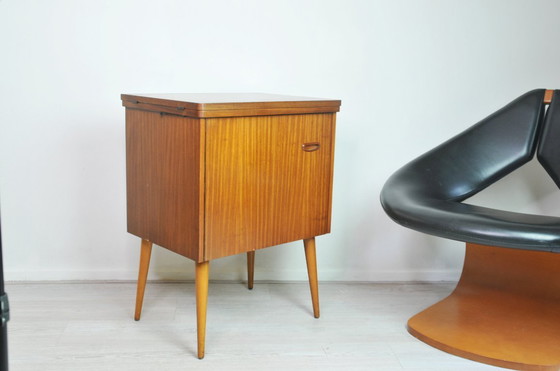Image 1 of Vintage mid century naai kastje Deens look opbergkast