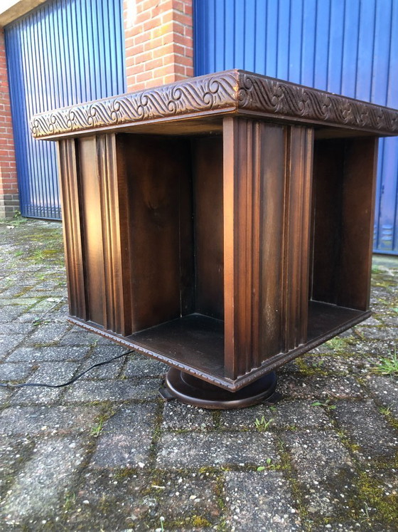 Image 1 of Vintage boekenmolen draaibaar met verlichting - rokers kastje