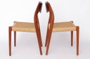 Paar Niels Otto Møller Model 71 teakhouten eetkamerstoelen, jaren 50 | Deens Mid-Century Modern, stoelen met papieren koord, vin