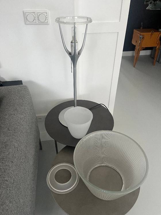 Tafellamp Flos Romeo Moon Table, Philippe Starck – Tafellampen, Aluminium, Glass (photo 3 of 5)