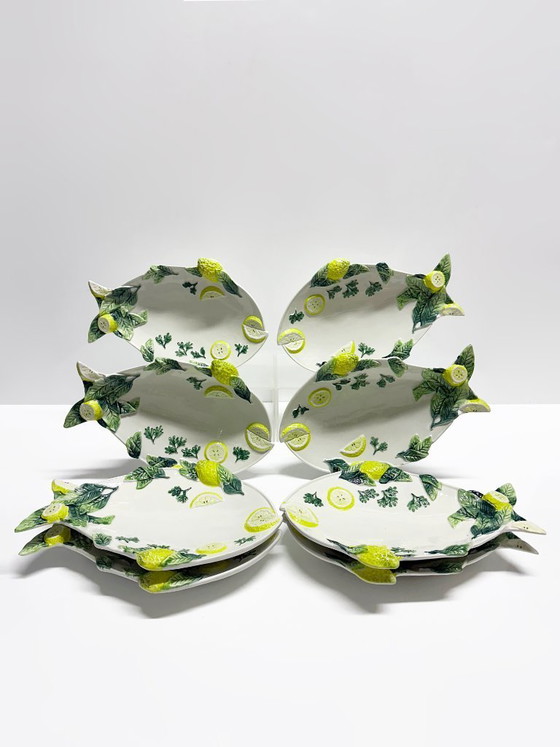 Image 1 of Set van 8 Italiaanse Barbotine keramische visborden