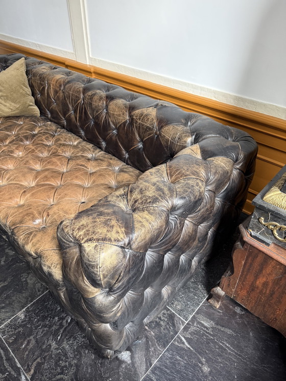 Image 1 of Chesterfield-Sofa