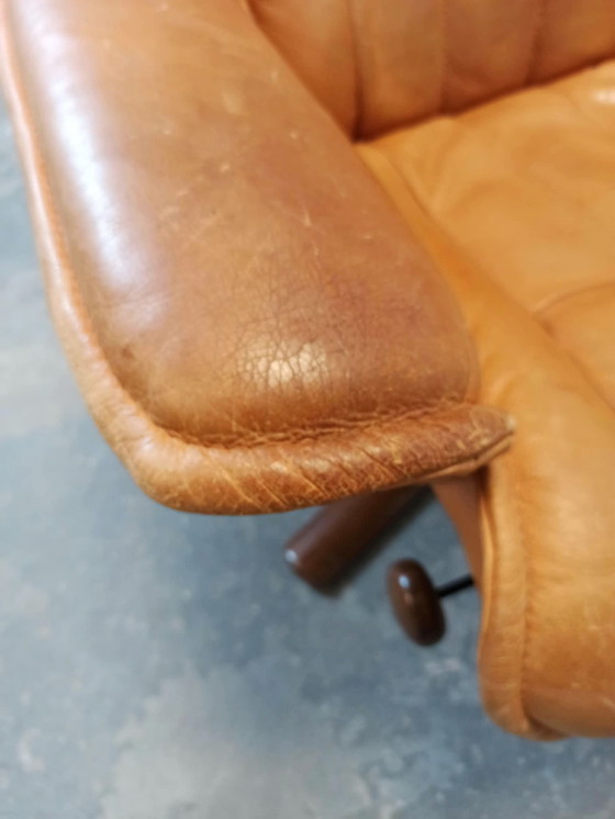 Hjellegjerde Møbel cognac leather recliner armchair and footstool – Wood (photo 12 of 15)