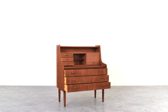 Mid-Century dänischer Teakholz Schreibtisch, 1960er Jahre., Braun, Mid Century Modern (Foto 5 von 15)