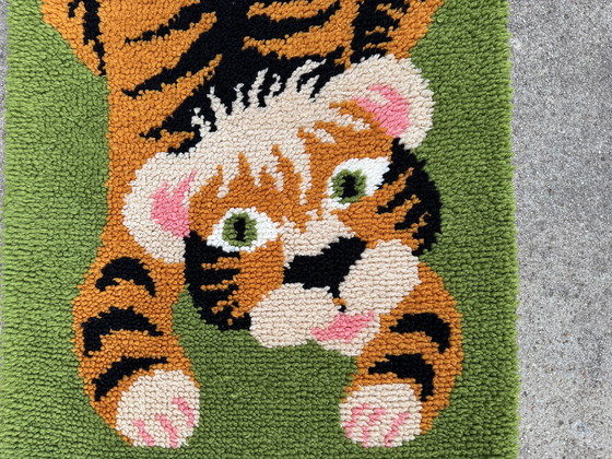 Image 1 of Tapis Rya scandinave tigre laine années 70