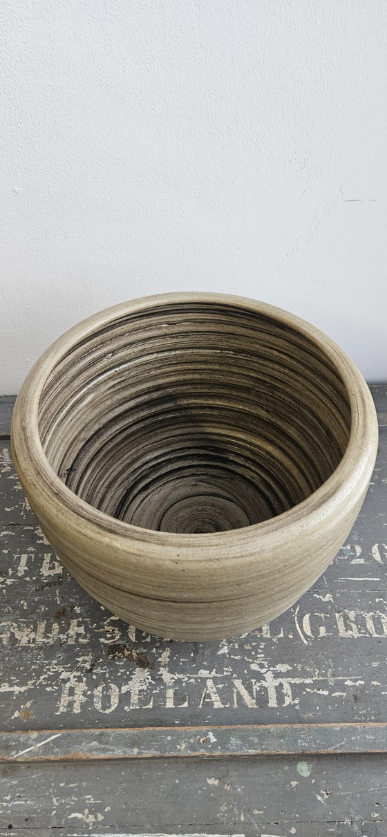 Image 1 of Pot de fleurs Mobach 37 cm – céramique artisanale – vintage