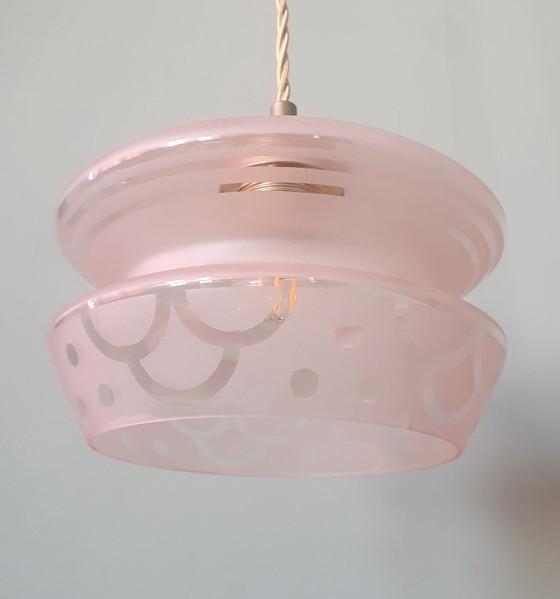 Image 1 of Vintage hanglamp - rose opaline glas met frosted textuur en decoratie 