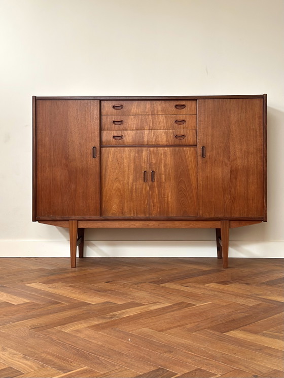 Mobile pensile vintage in stile danese con cassetti in teak, anni '50/'60/'70. – Credenze alte, Wood (photo 3 of 15)