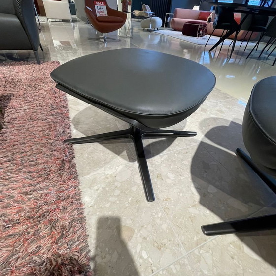 Image 1 of Leolux Sessel in Creme mit Hocker