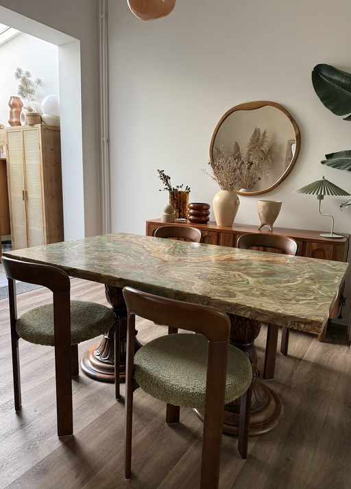 Marmere vintage eettafel 