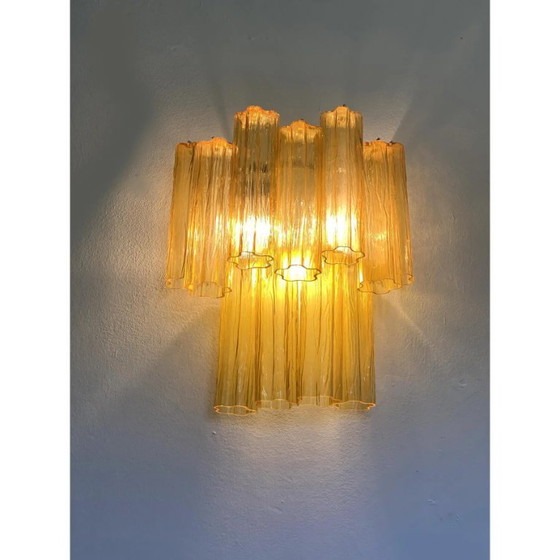 Image 1 of Aplique de pared artesanal de cristal de Murano color ámbar – Estilo Tronchi Venini