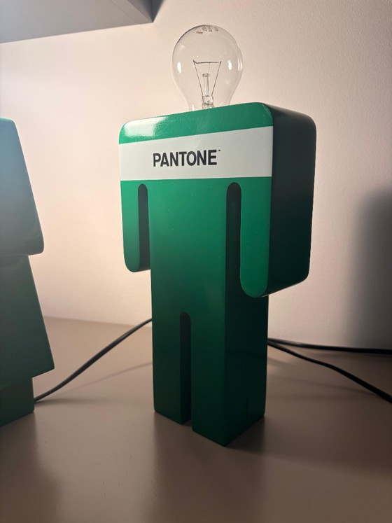 🟢 Coppia Lampade Design PANTONE "Adamo ed Eva" – Verde Iconico – Lampade da lettura, Legno (photo 3 of 13)