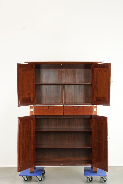 Aparador de diseño Art Déco de Schuitema, perteneciente a la serie Decoforma.