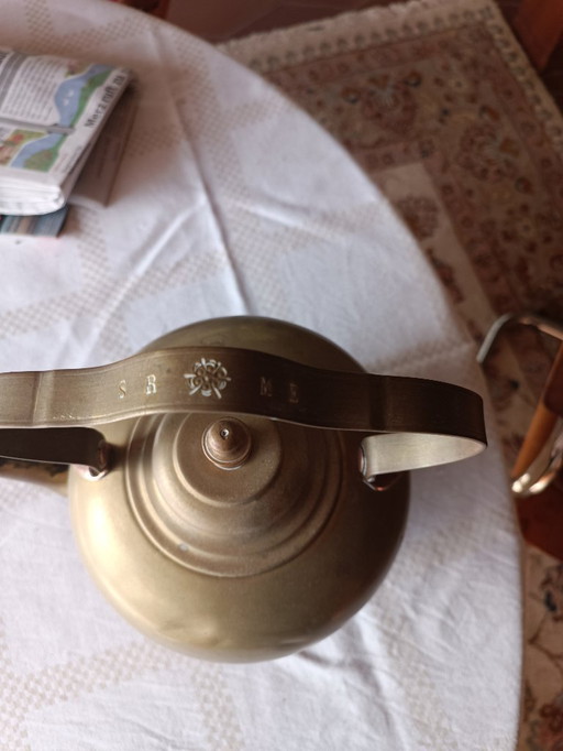 Teekessel aus Messing