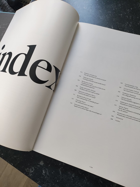 Image 1 of Boek Human Playground