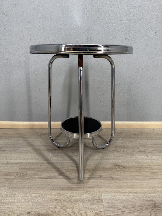 Image 1 of Table d'appoint Art déco intemporelle - chrome et verre noir