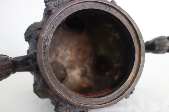 Image 1 of Quemador de perfume/incienso trípode grande con decoración de dragón, China