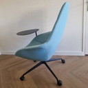 Poltrona lounge Wilkhahn Yonda 322/44. Neunzig Grad Design